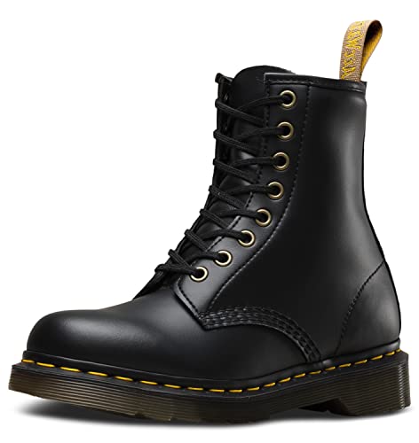 Miglior doc martens nel 2022 [basato su 50 recensioni di esperti]