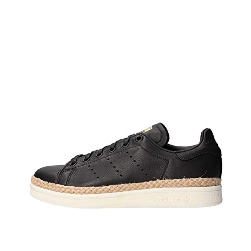 Miglior adidas stans smith nel 2022 [basato su 50 recensioni di esperti]